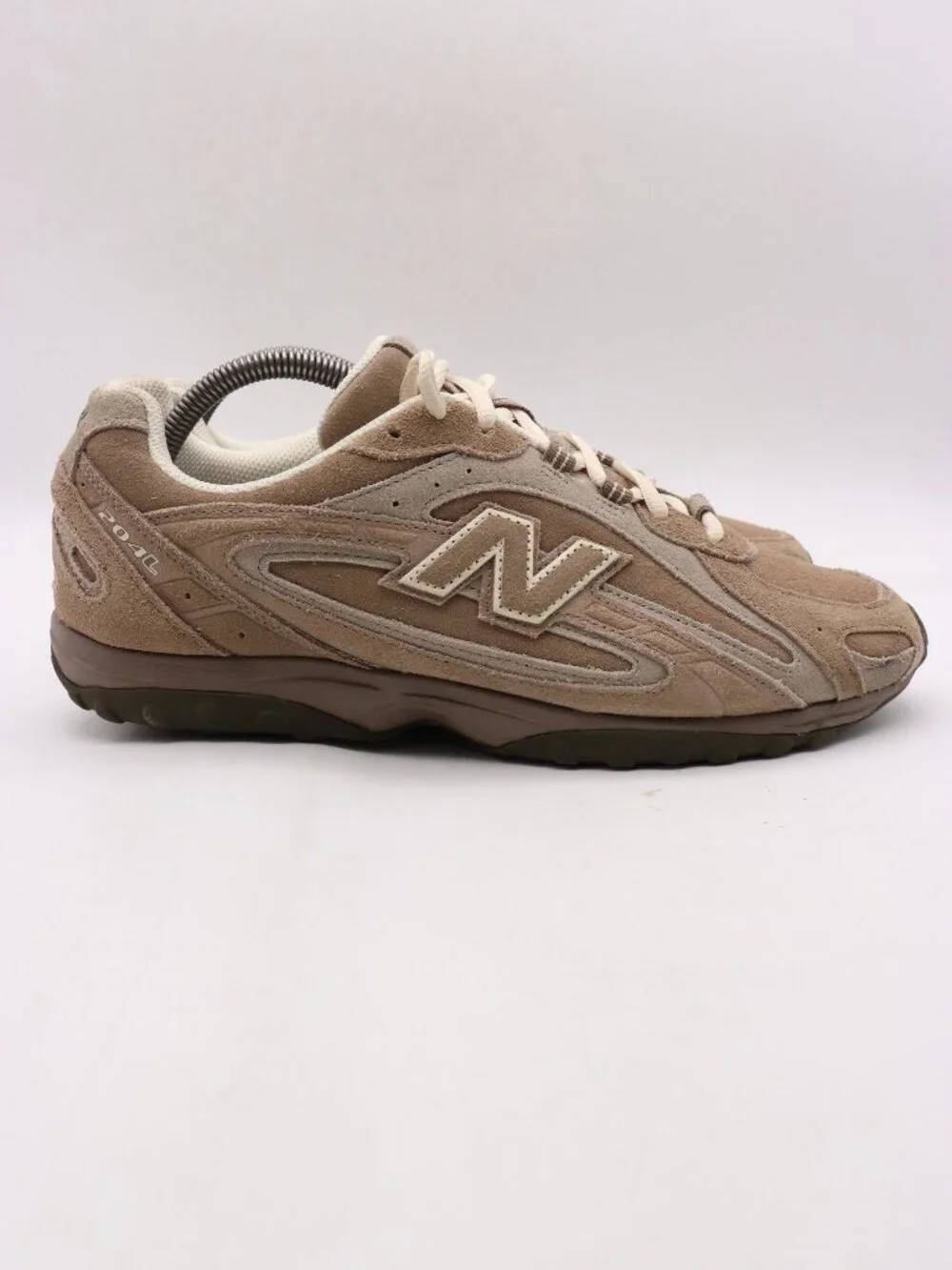 New Balance 204L Men's Size 9.5 D Mushroom Arid Stone Sneakers U204LMMA